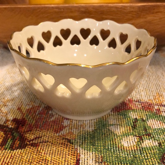 Lenox Round Ivory Bone China Heart Bowl - Picture 1 of 7